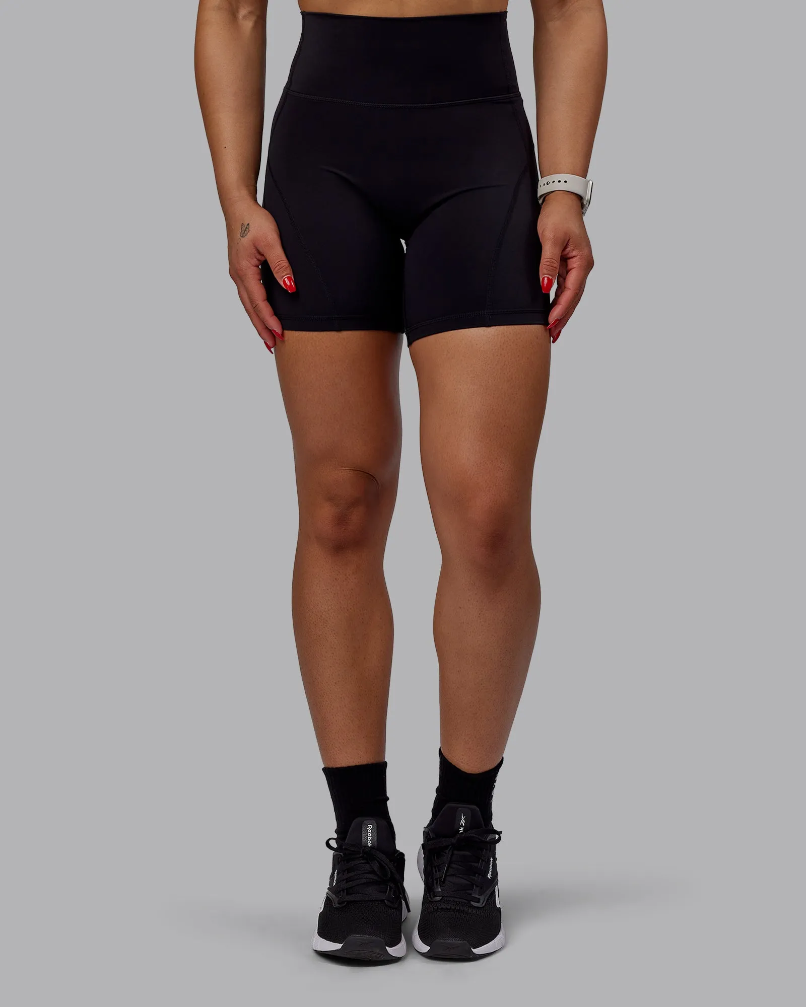 Bend Mid-Length Shorts - Black