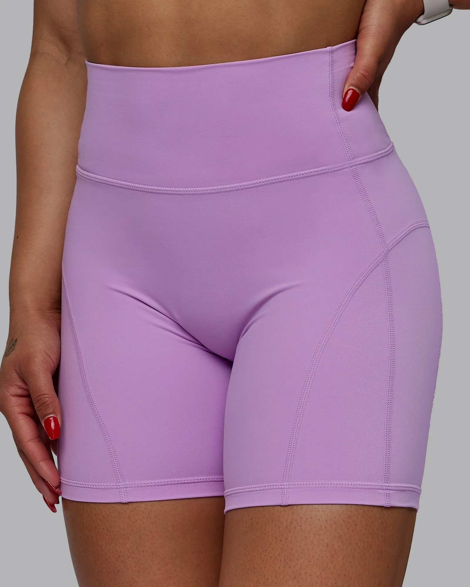 Bend Mid-Length Shorts - Light Violet
