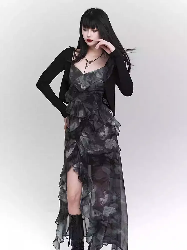 Black Slim-fitting Knitted Cropped Cardigan