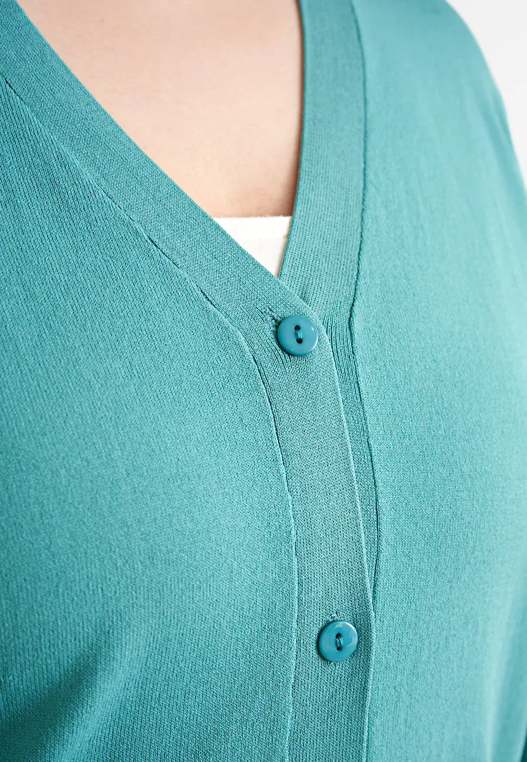 Crissa Classic V-Neck Knit Cardigan