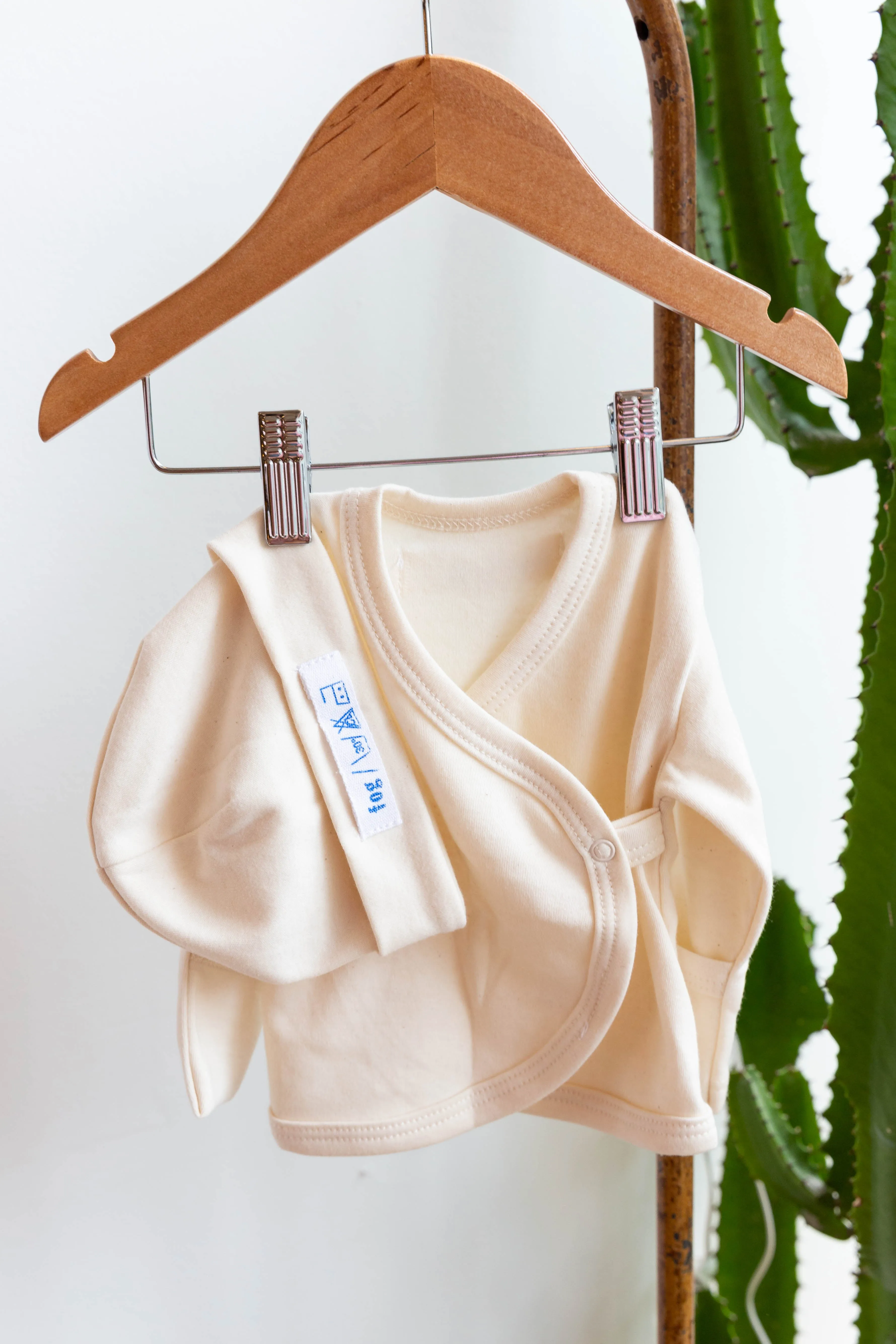 Fog Linen Cotton Cardigan and Cap
