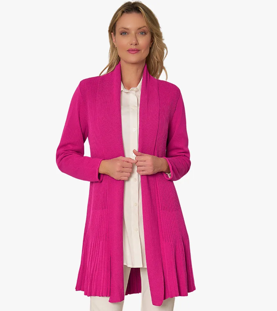Certainly! To optimize the title of an e-commerce product for a Go To Cardigan, lets incorporate descriptive and appealing modifiers that highlight key features. Heres an enhanced version:

Cozy Womens Go-To Knit Cardigan Sweater - Versatile, Lightweight, Perfect for Layering

This title includes modifiers that emphasize comfort, style, and functionality.