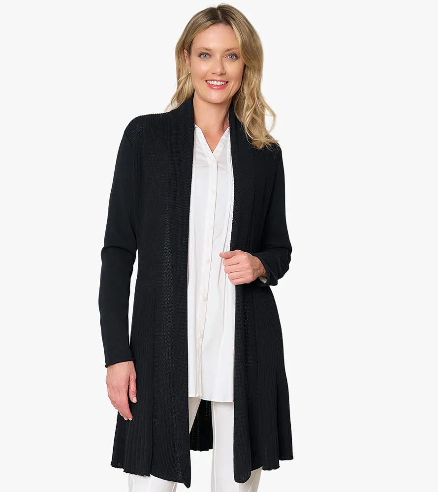 Certainly! To optimize the title of an e-commerce product for a Go To Cardigan, lets incorporate descriptive and appealing modifiers that highlight key features. Heres an enhanced version:

Cozy Womens Go-To Knit Cardigan Sweater - Versatile, Lightweight, Perfect for Layering

This title includes modifiers that emphasize comfort, style, and functionality.
