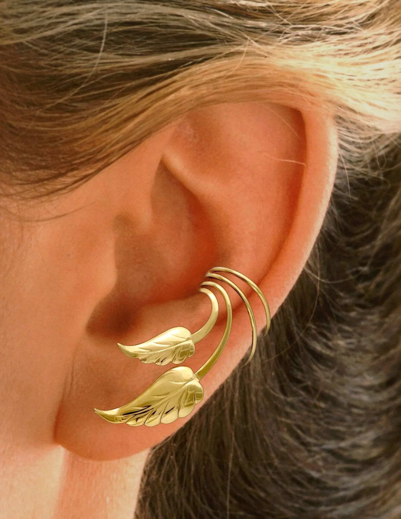 Leaves Short Wave Short Ear Cuff