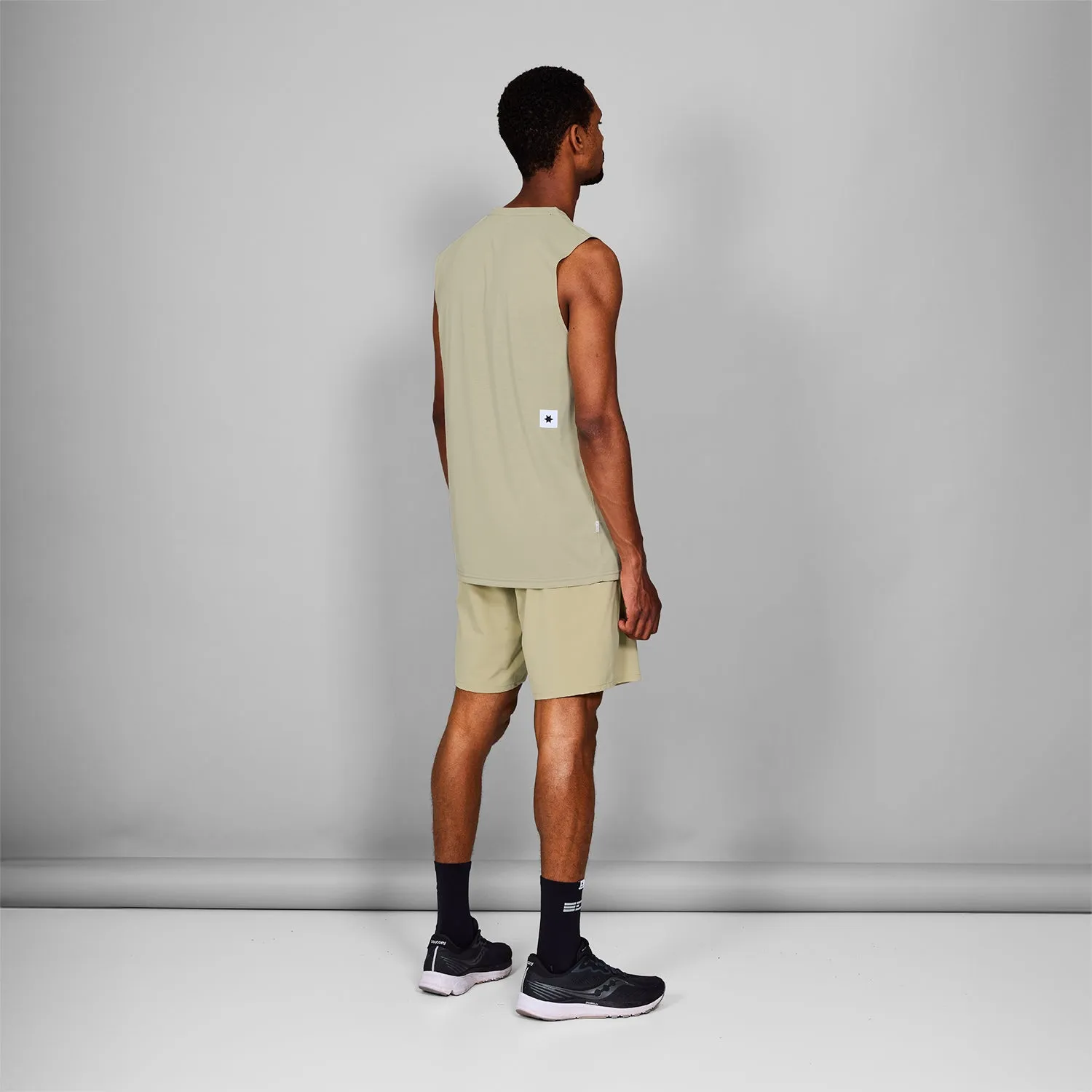 Motion Shorts 8''