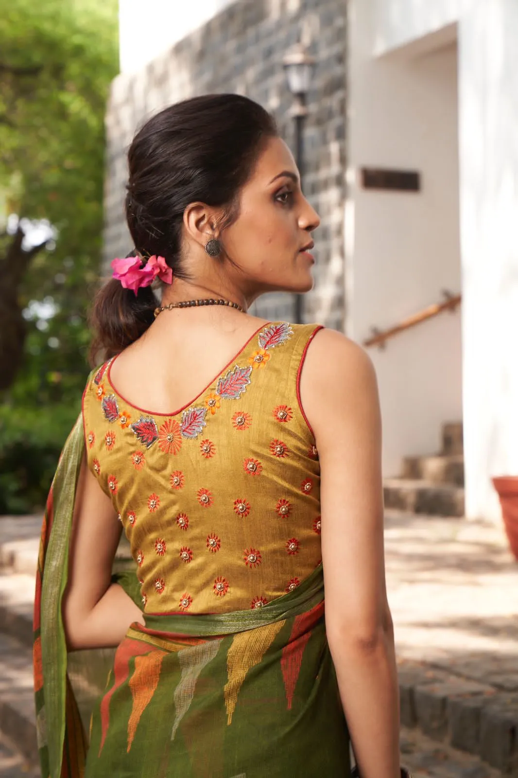 Pure Linen Sarees